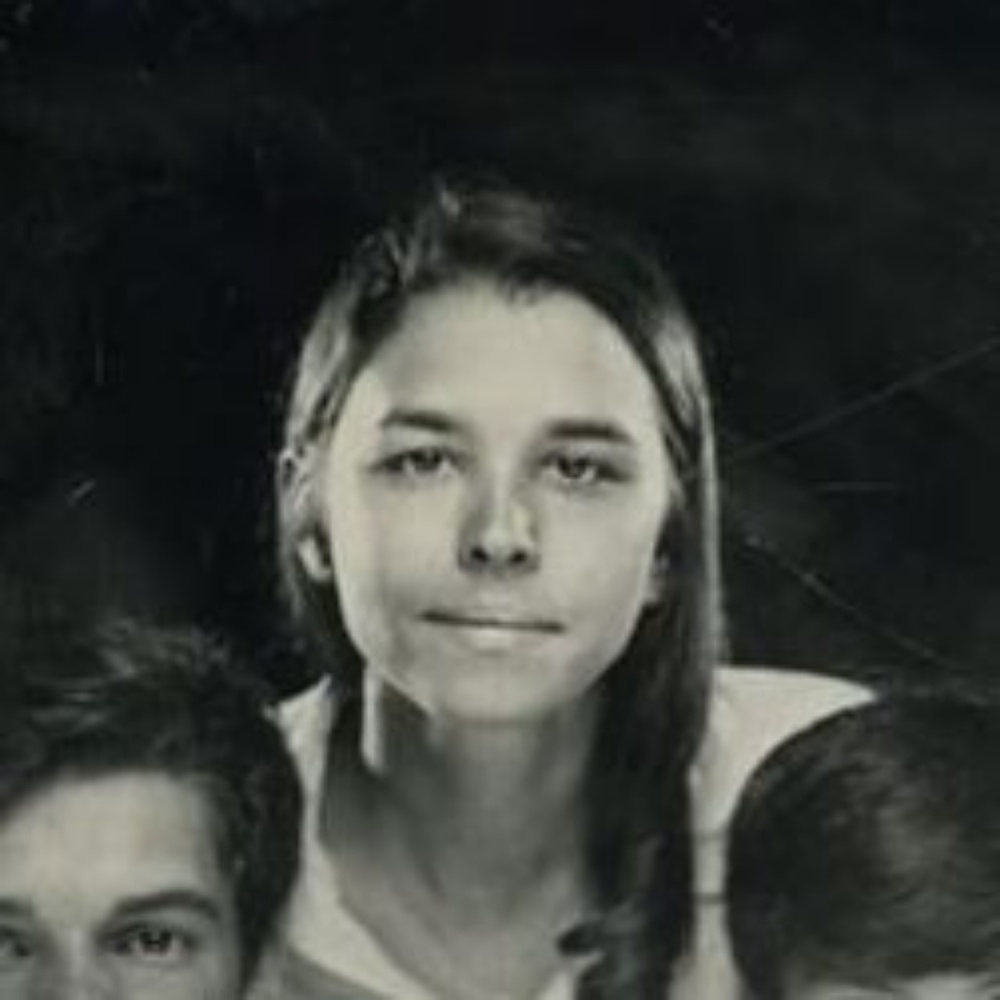 Meet your Posher, Camille